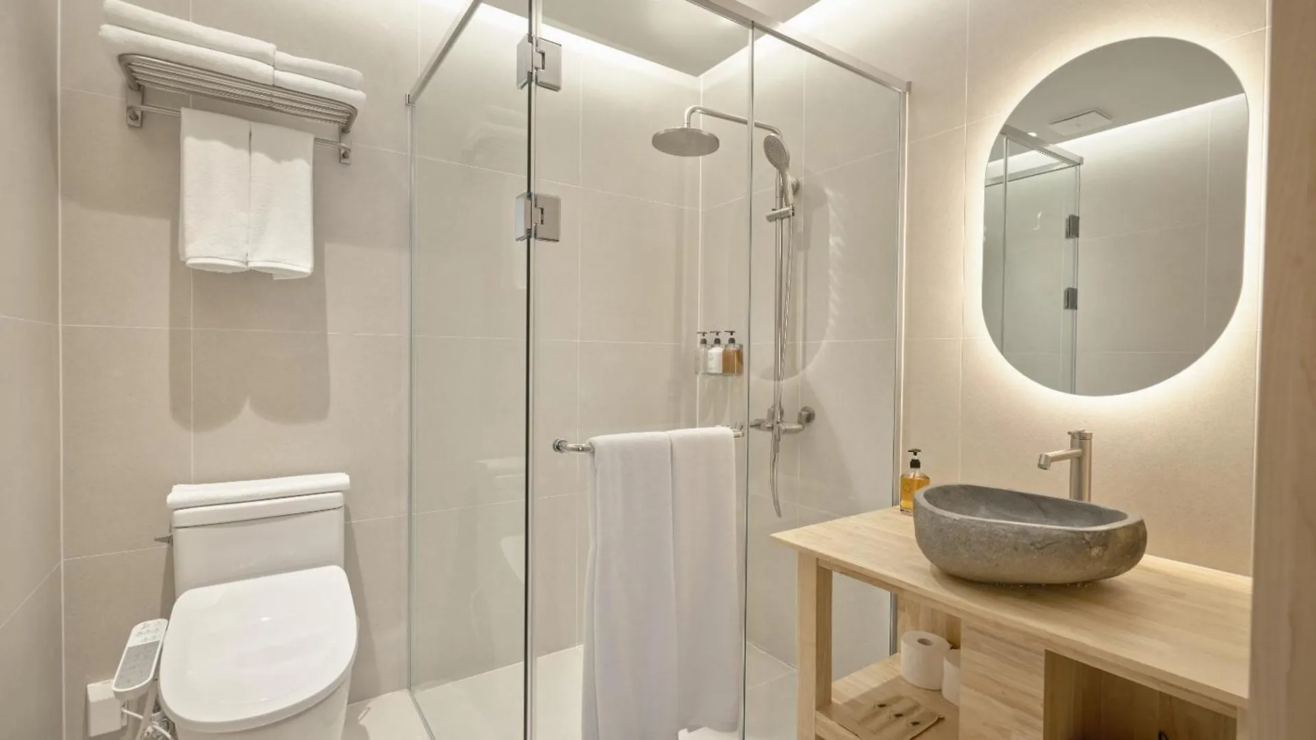 Uh Suite The Gangnam Seoul South Korea