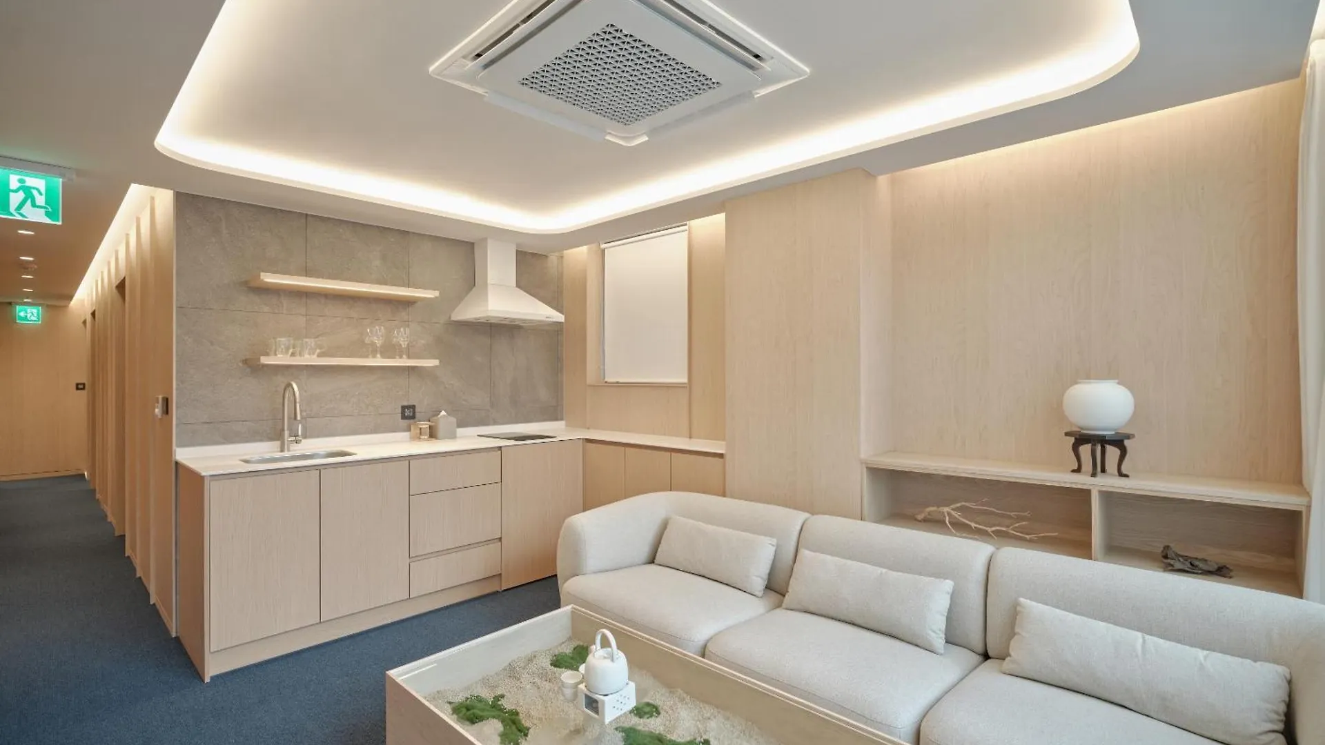 Uh Suite The Gangnam Seoul